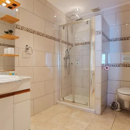 Leon Inmo Casa Ingrid - 11491 Tatil Evi