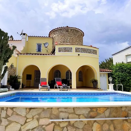 Leon Inmo Casa Ingrid - 11491 Empuriabrava