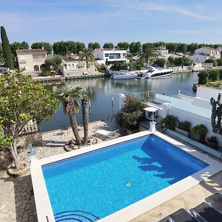 Leon Inmo Casa Ingrid - 11491 Tatil Evi *